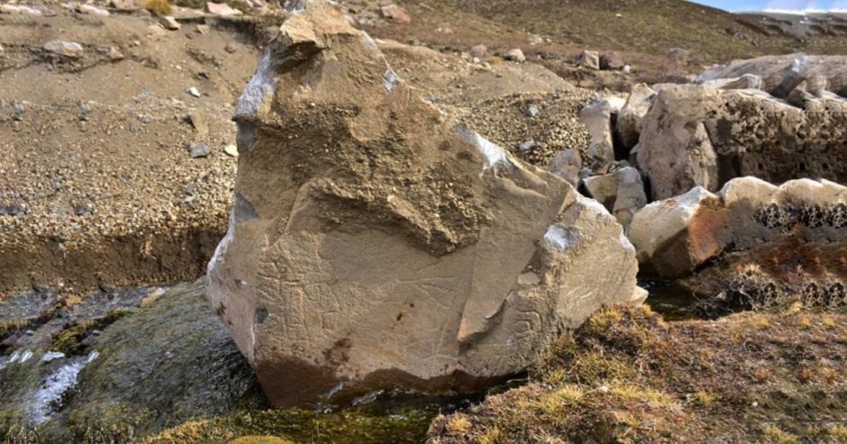 Petroglifos de la Laguna del Maule fueron removidos de su lugar de origen (Fotografía: Bárbara Meneses)